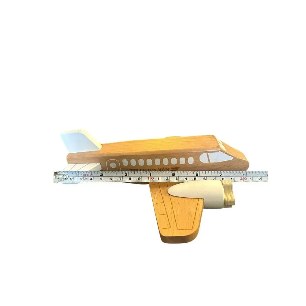 Le Toy Van wooden passenger